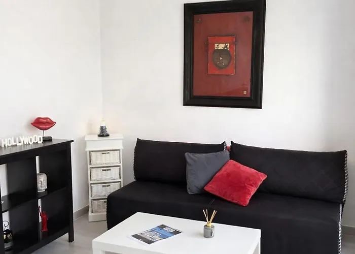 شقة Signature